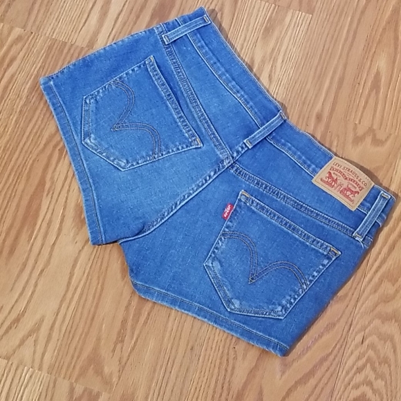 Levi's shorts 27 - Picture 2 of 8